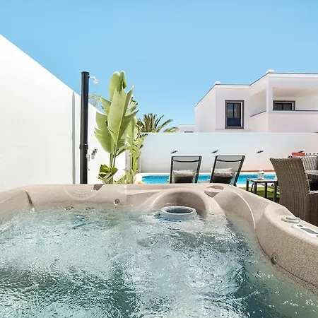 Acacia Villa