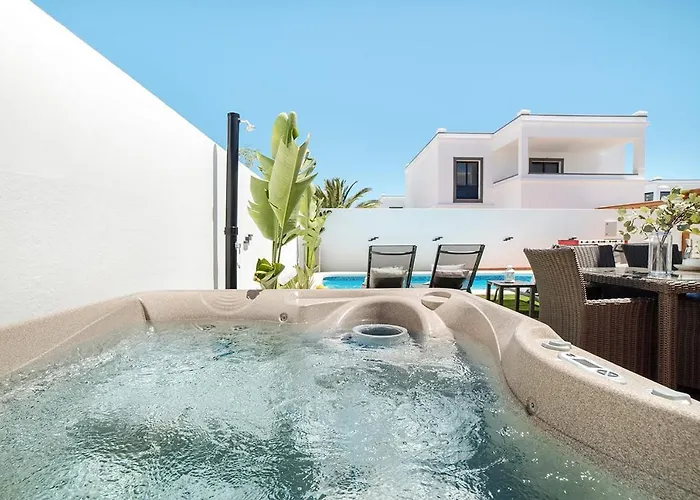 Acacia Villa